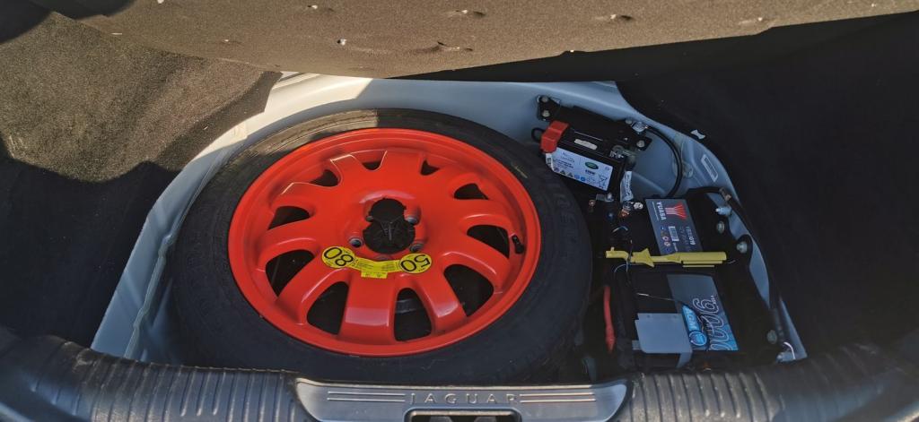 JAGUAR XJ 3.0d V6 Portfolio Auto 4dr 2012