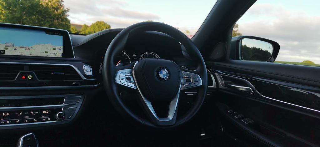 BMW 7 SERIES 3.0 730Ld M Sport Auto Euro 6 ss 4dr 2015