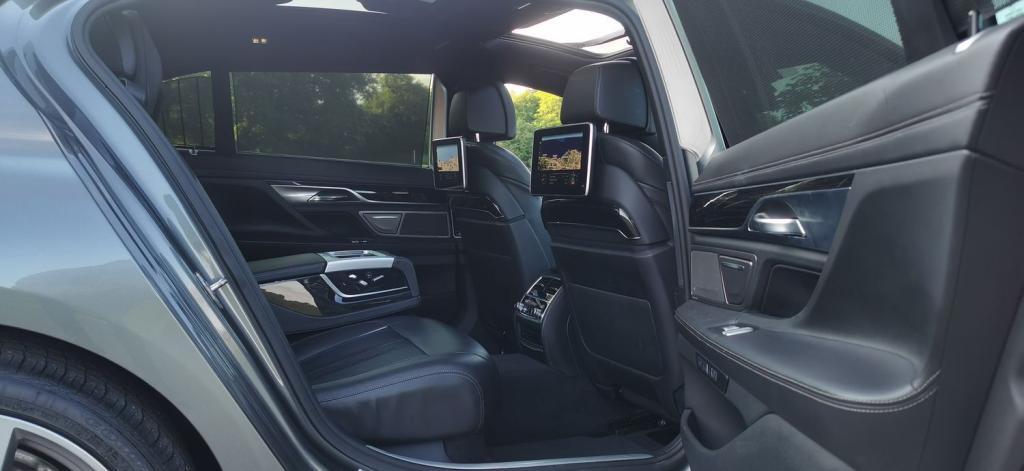 BMW 7 SERIES 3.0 730Ld M Sport Auto Euro 6 ss 4dr 2015