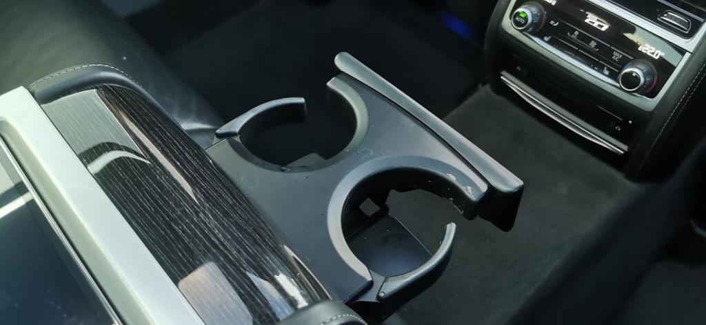 BMW 7 SERIES 3.0 730Ld M Sport Auto Euro 6 ss 4dr 2015