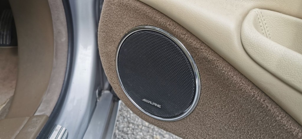 JAGUAR XJ XJ6 3.0 SE 4dr 2004