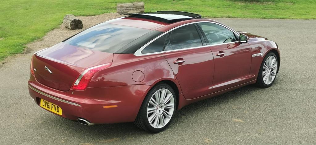 JAGUAR XJ 3.0d V6 Portfolio Auto Euro 5 4dr 2011