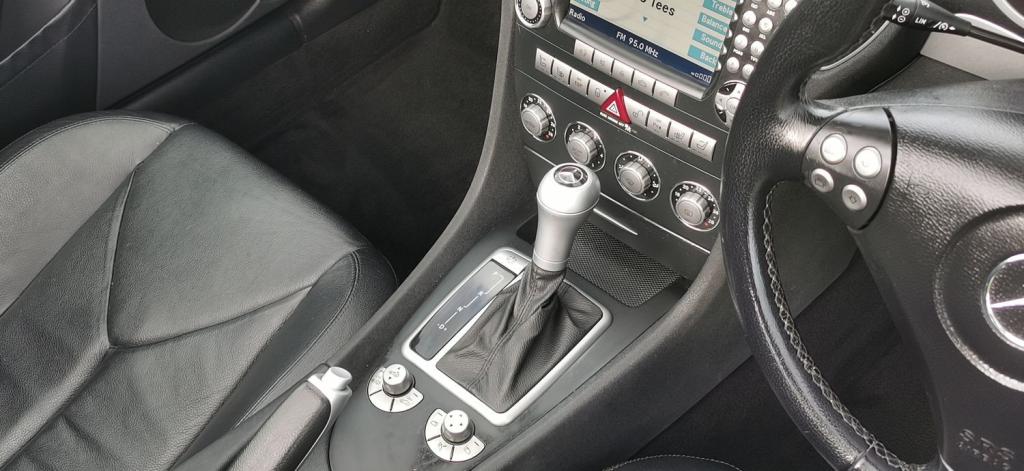 MERCEDES-BENZ SLK 3.5 SLK350 7G-Tronic 2dr 2004