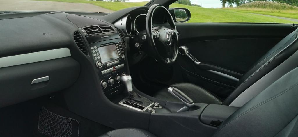 MERCEDES-BENZ SLK 3.5 SLK350 7G-Tronic 2dr 2004