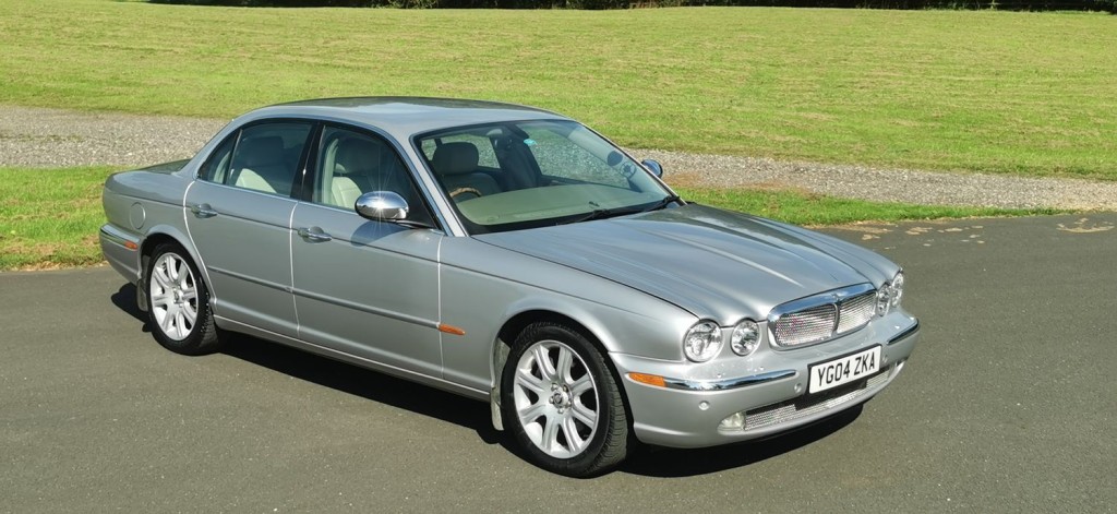 JAGUAR XJ 3.0 SE 4dr 2004