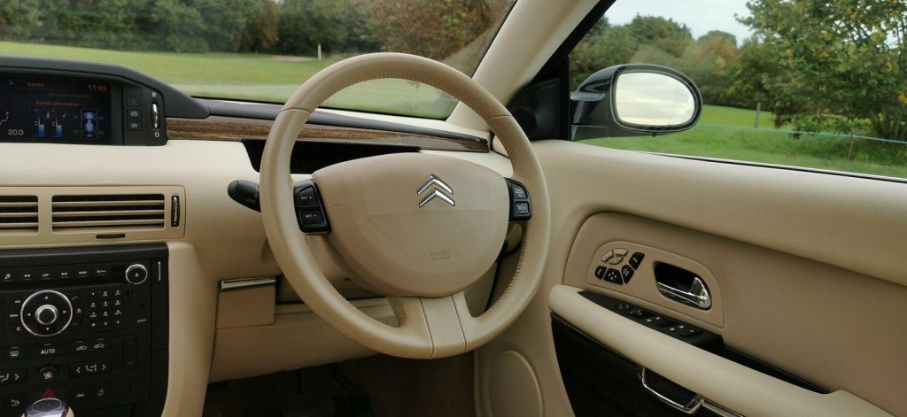 CITROEN C6 2.7 HDi V6 Exclusive 4dr 2007