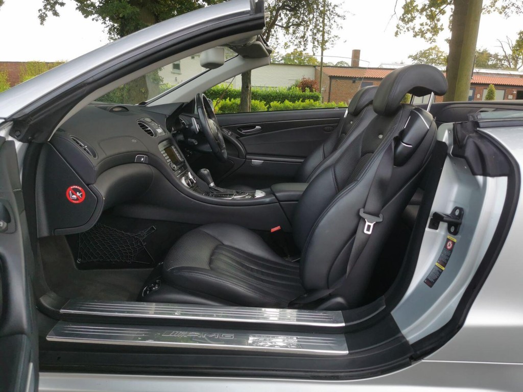 MERCEDES-BENZ SL CLASS 5.4 SL55 AMG 2dr Convertible Auto 2006