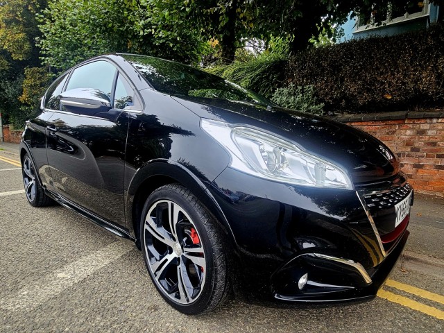 PEUGEOT 208 1.6 THP GTi Prestige