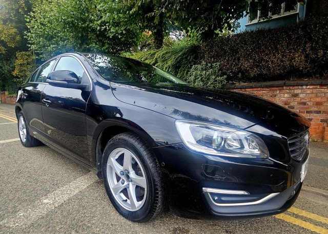 VOLVO S60 2.0 SE Lux Nav D3