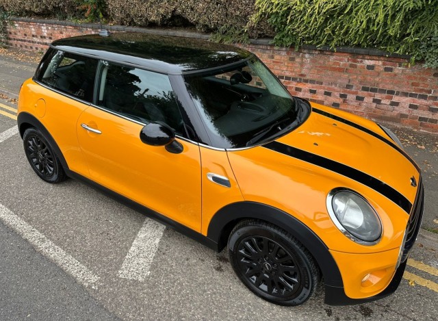 MINI HATCH 1.5 Cooper 3-Door Hatch