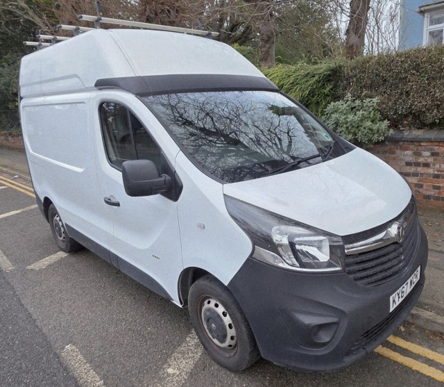 VAUXHALL VIVARO 1.6 CDTi 2900 BiTurbo ecoTEC
