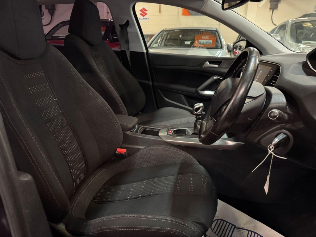 PEUGEOT 308 1.6 BlueHDi Allure 2017