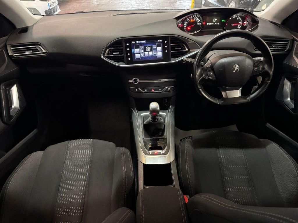 PEUGEOT 308 1.6 BlueHDi Allure 2017