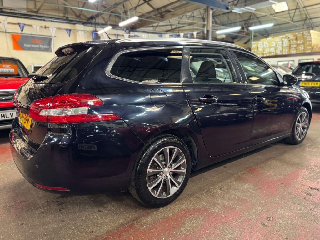 PEUGEOT 308 1.6 BlueHDi Allure 2017