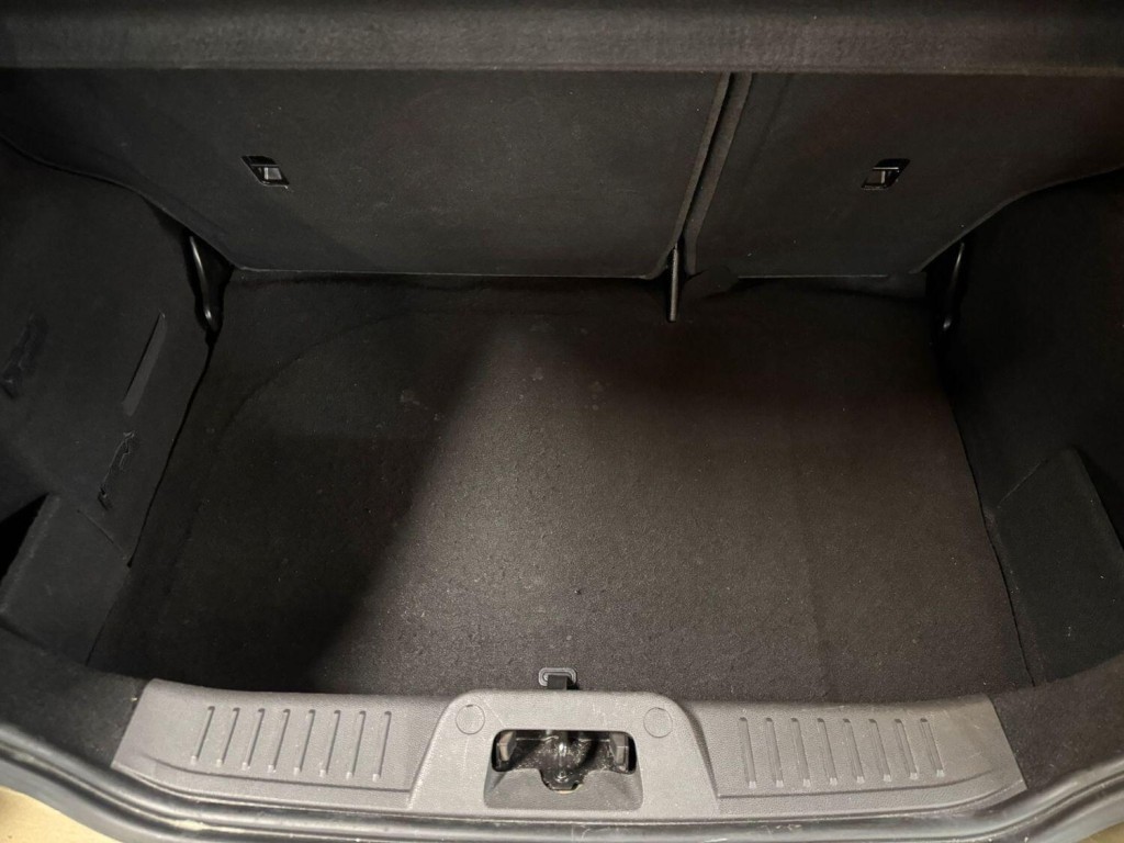 FORD FIESTA 1.3 Zetec 2015