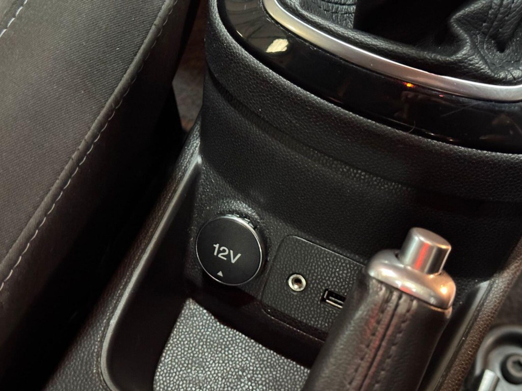 FORD FIESTA 1.3 Zetec 2015