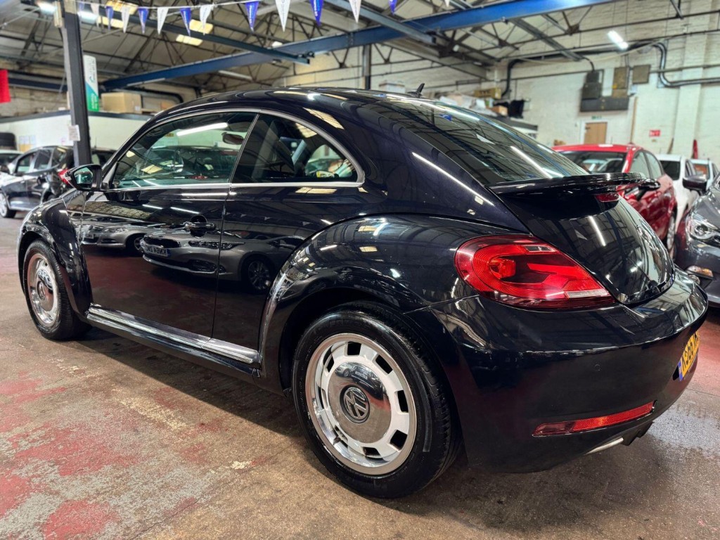 VOLKSWAGEN BEETLE 1.4 TSI BlueMotion Tech Design 2016