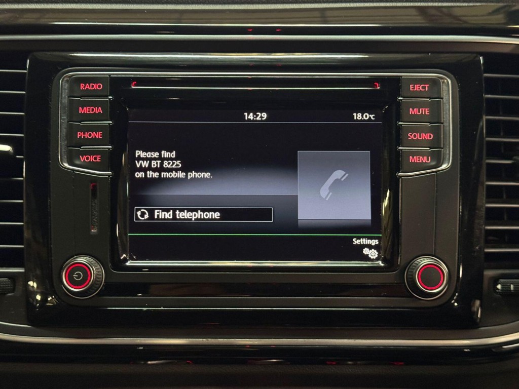 VOLKSWAGEN BEETLE 1.4 TSI BlueMotion Tech Design 2016