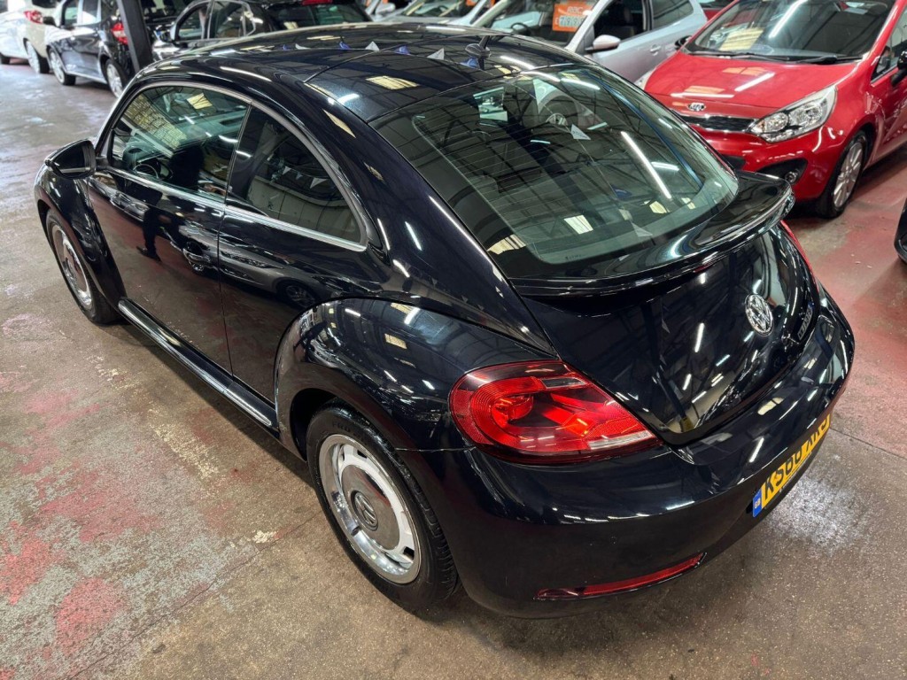 VOLKSWAGEN BEETLE 1.4 TSI BlueMotion Tech Design 2016