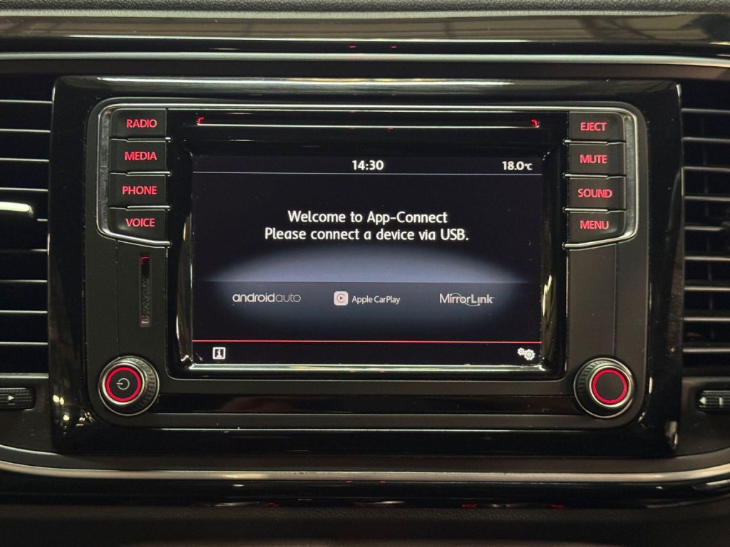 VOLKSWAGEN BEETLE 1.4 TSI BlueMotion Tech Design 2016