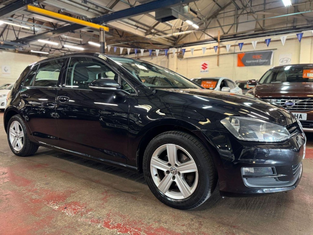 View VOLKSWAGEN GOLF 1.4 TSI BlueMotion Tech Match Edition