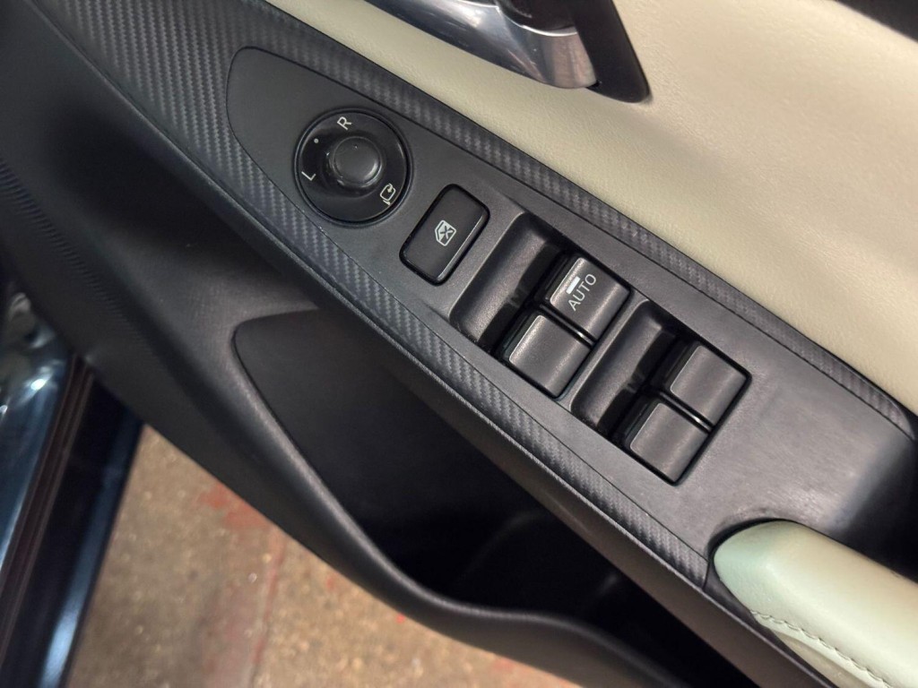 MAZDA MAZDA2 1.5 SKYACTIV-G Sport Nav 2015