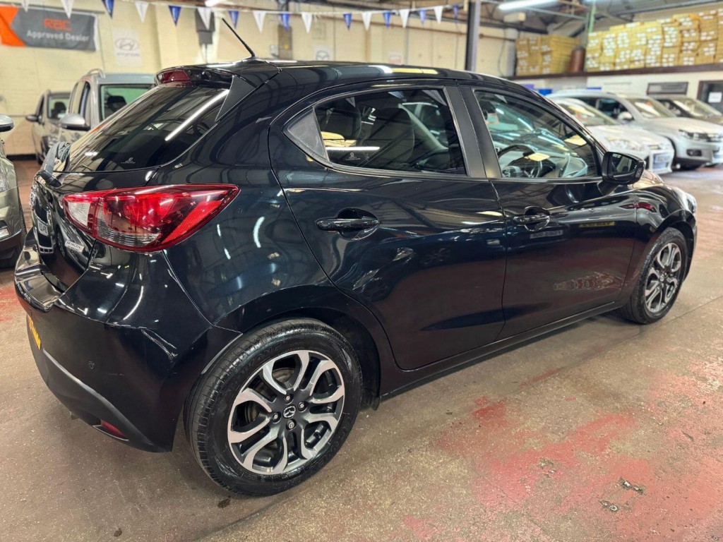 MAZDA MAZDA2 1.5 SKYACTIV-G Sport Nav 2015