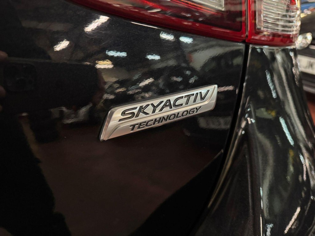 MAZDA MAZDA2 1.5 SKYACTIV-G Sport Nav 2015
