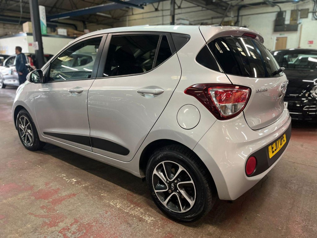 HYUNDAI I10 1.2 Premium 2017