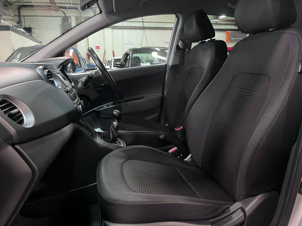 HYUNDAI I10 1.2 Premium 2017