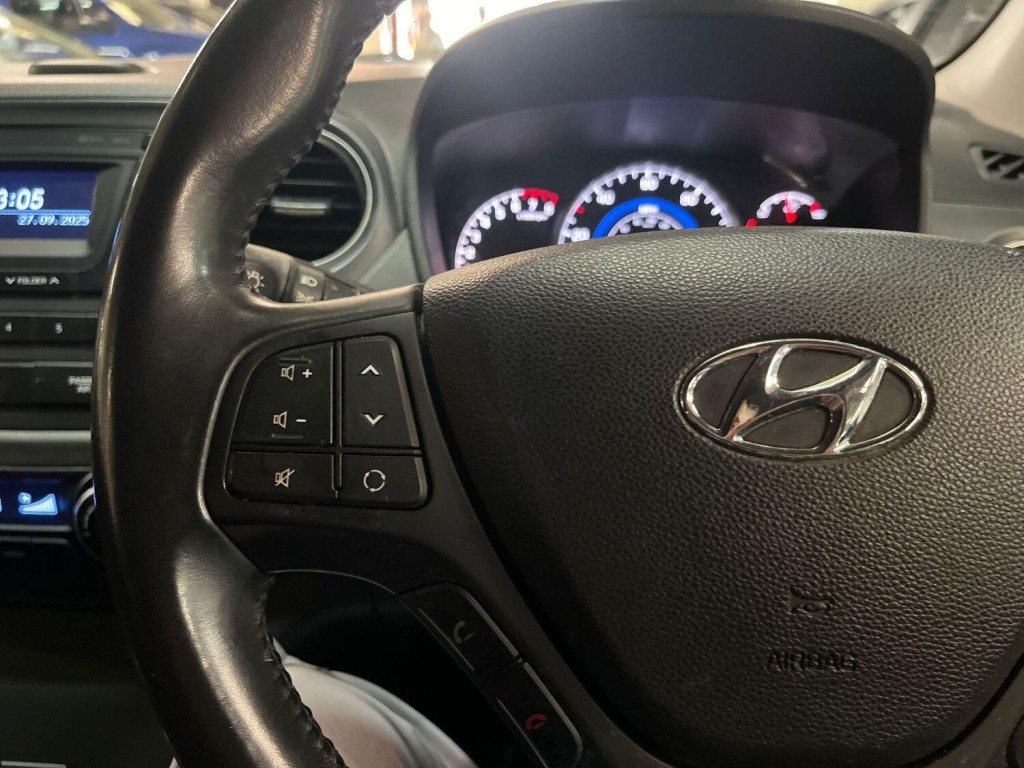 HYUNDAI I10 1.2 Premium 2017