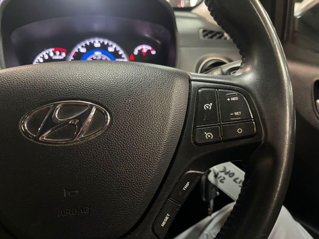 HYUNDAI I10 1.2 Premium 2017