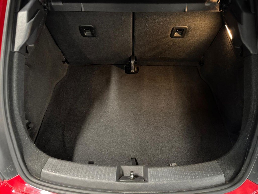 VOLKSWAGEN BEETLE 1.2 TSI BlueMotion Tech Design 2016