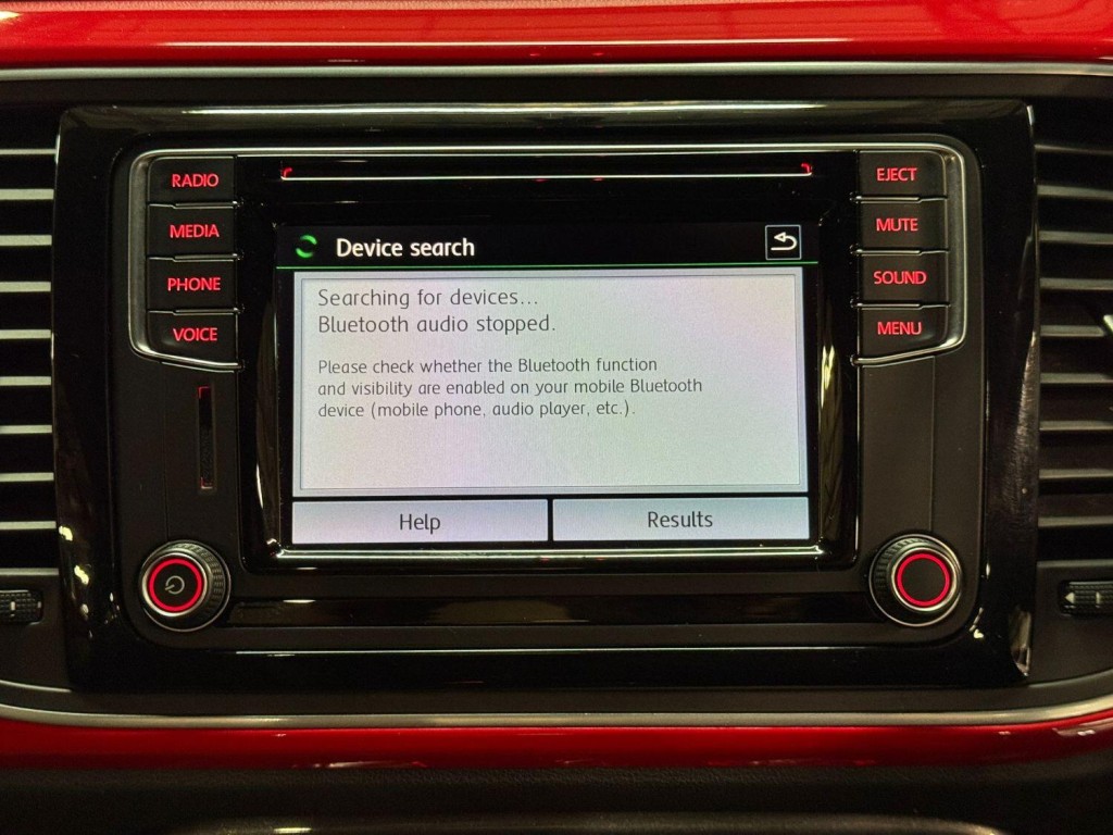 VOLKSWAGEN BEETLE 1.2 TSI BlueMotion Tech Design 2016