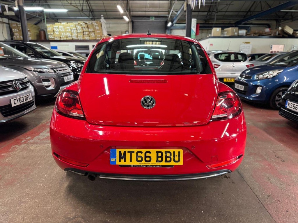 VOLKSWAGEN BEETLE 1.2 TSI BlueMotion Tech Design 2016