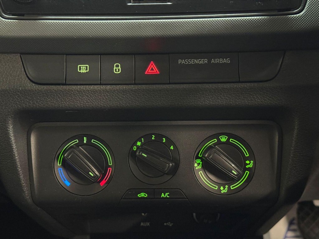 SKODA FABIA 1.0 S 2015