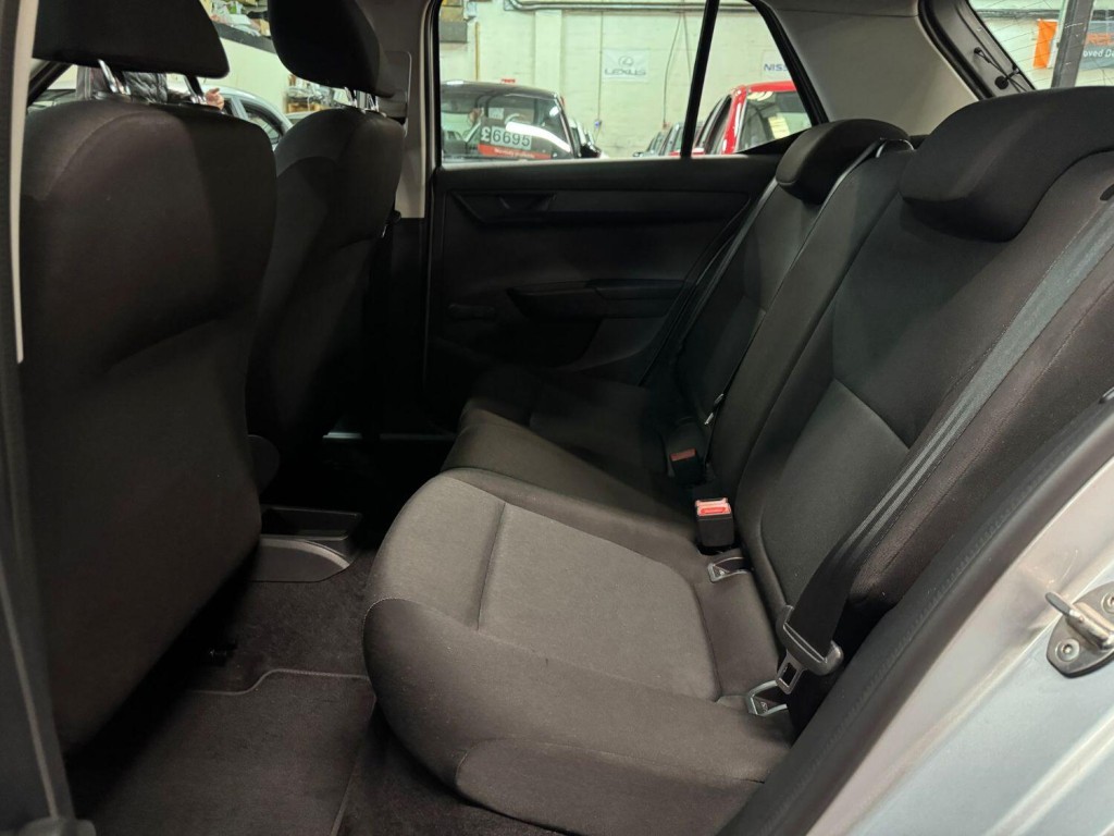 SKODA FABIA 1.0 S 2015