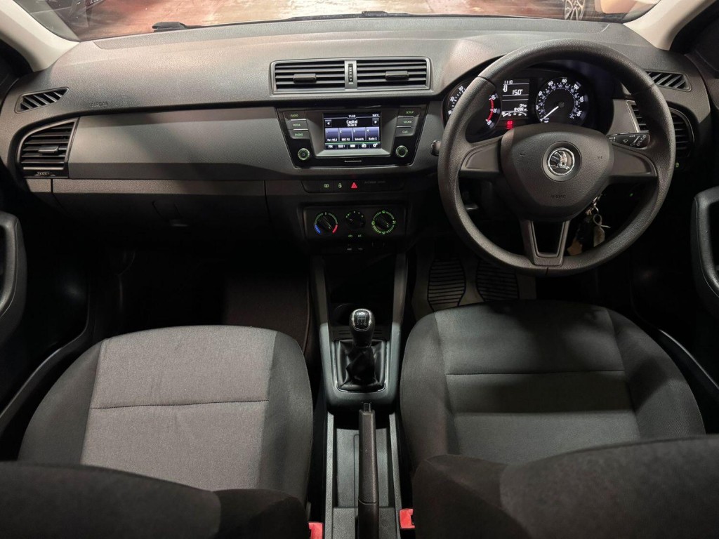 SKODA FABIA 1.0 S 2015