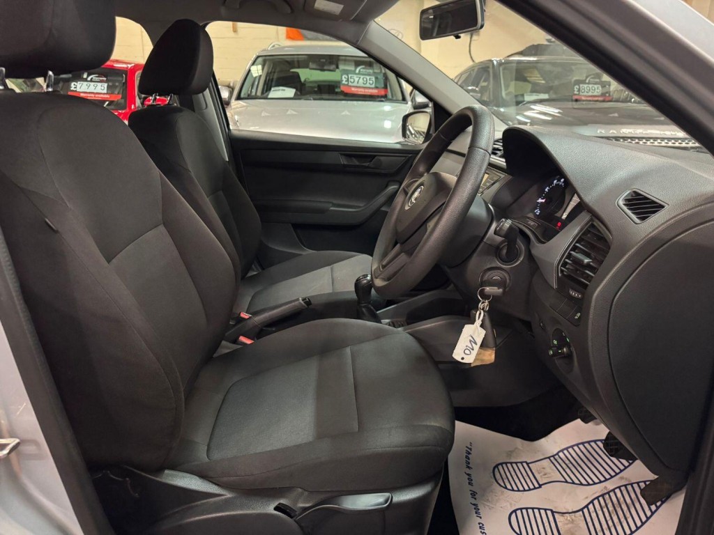 SKODA FABIA 1.0 S 2015