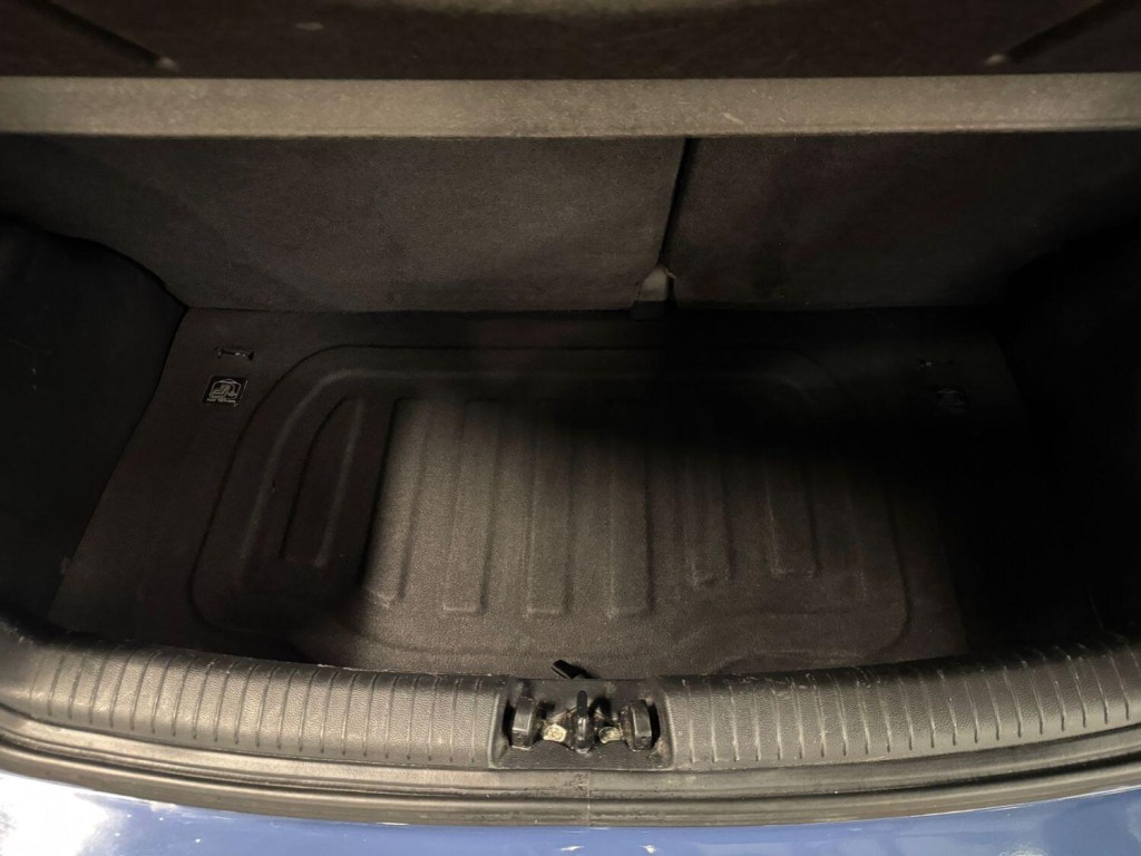 HYUNDAI I10 1.0 S Air 2014