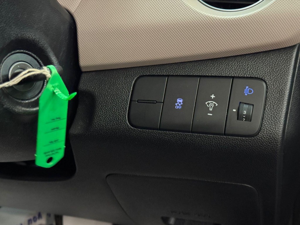 HYUNDAI I10 1.0 S Air 2014