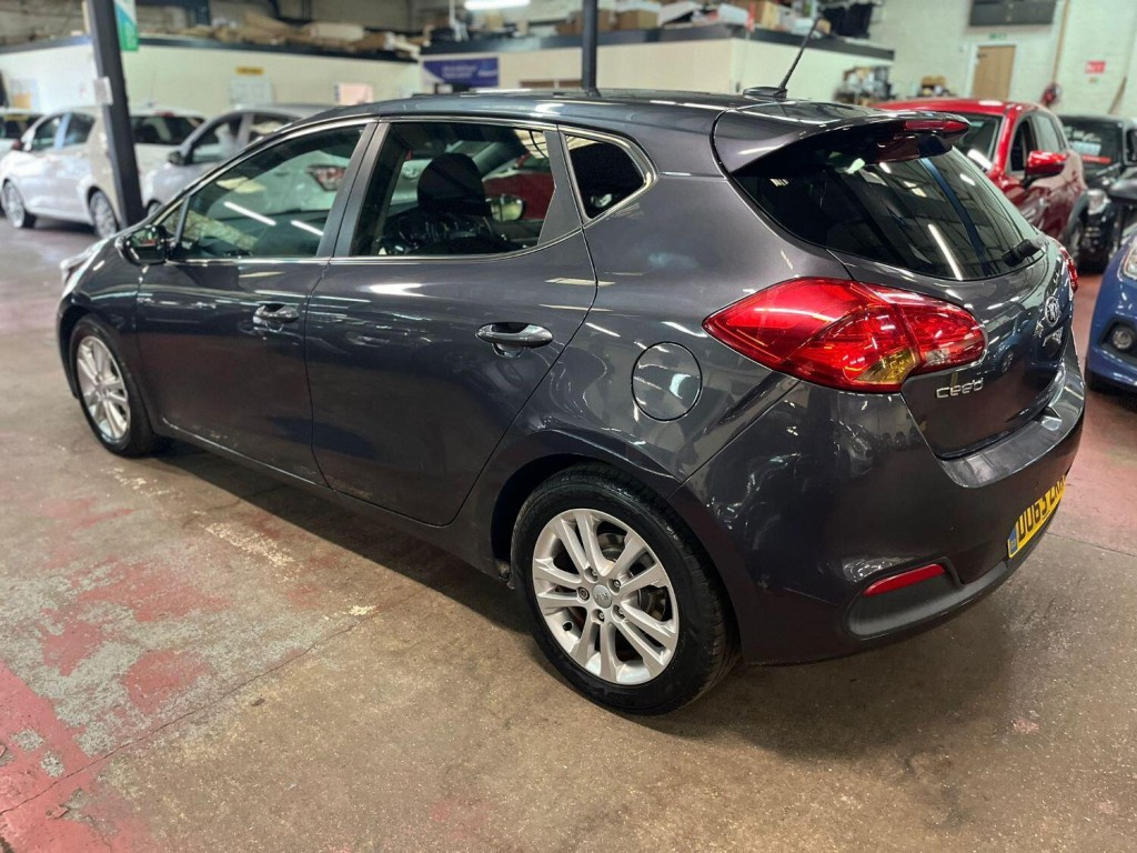 KIA CEED 1.6 GDi EcoDynamics 3 2013