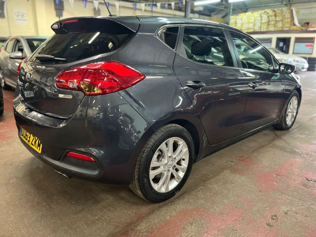 KIA CEED 1.6 GDi EcoDynamics 3 2013