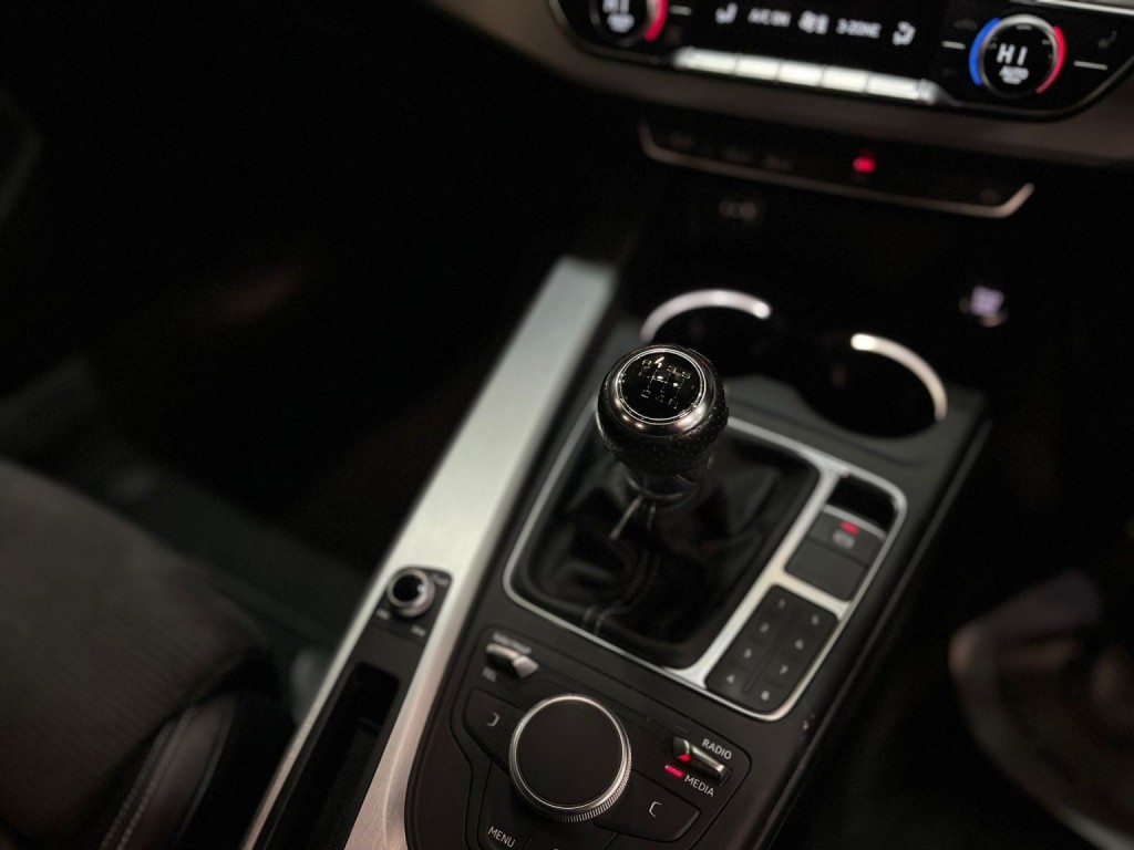 AUDI A4 1.4 TFSI S line 2017