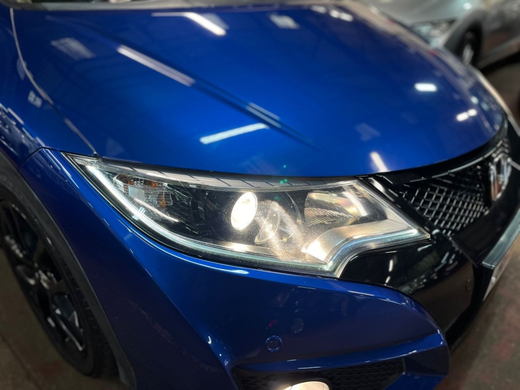 HONDA CIVIC 1.8 i-VTEC Sport 2015