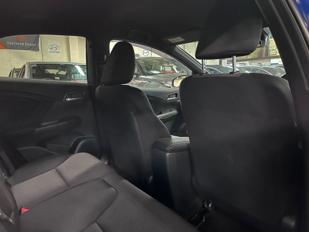 HONDA CIVIC 1.8 i-VTEC Sport 2015