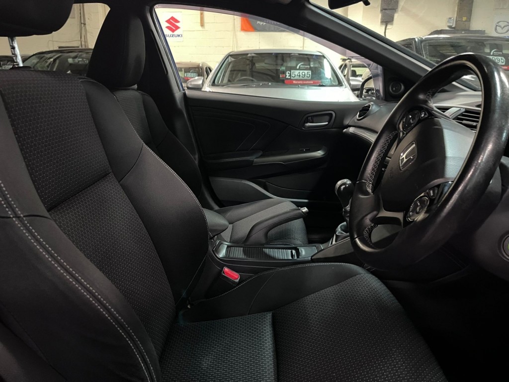 HONDA CIVIC 1.8 i-VTEC Sport 2015