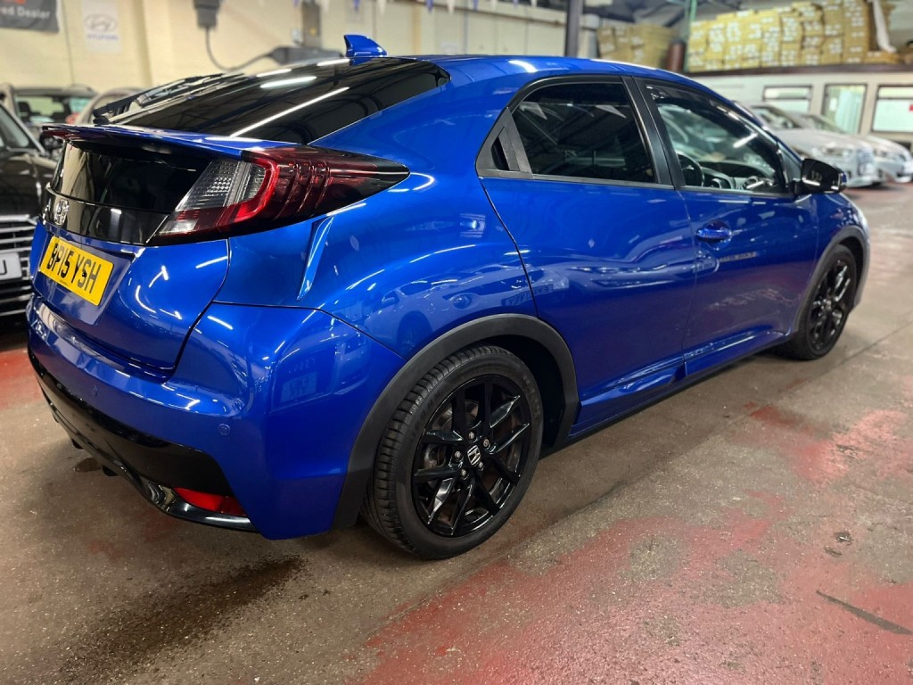 HONDA CIVIC 1.8 i-VTEC Sport 2015