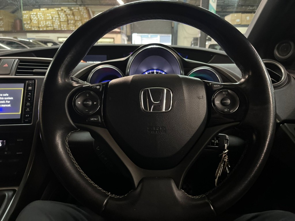 HONDA CIVIC 1.8 i-VTEC Sport 2015