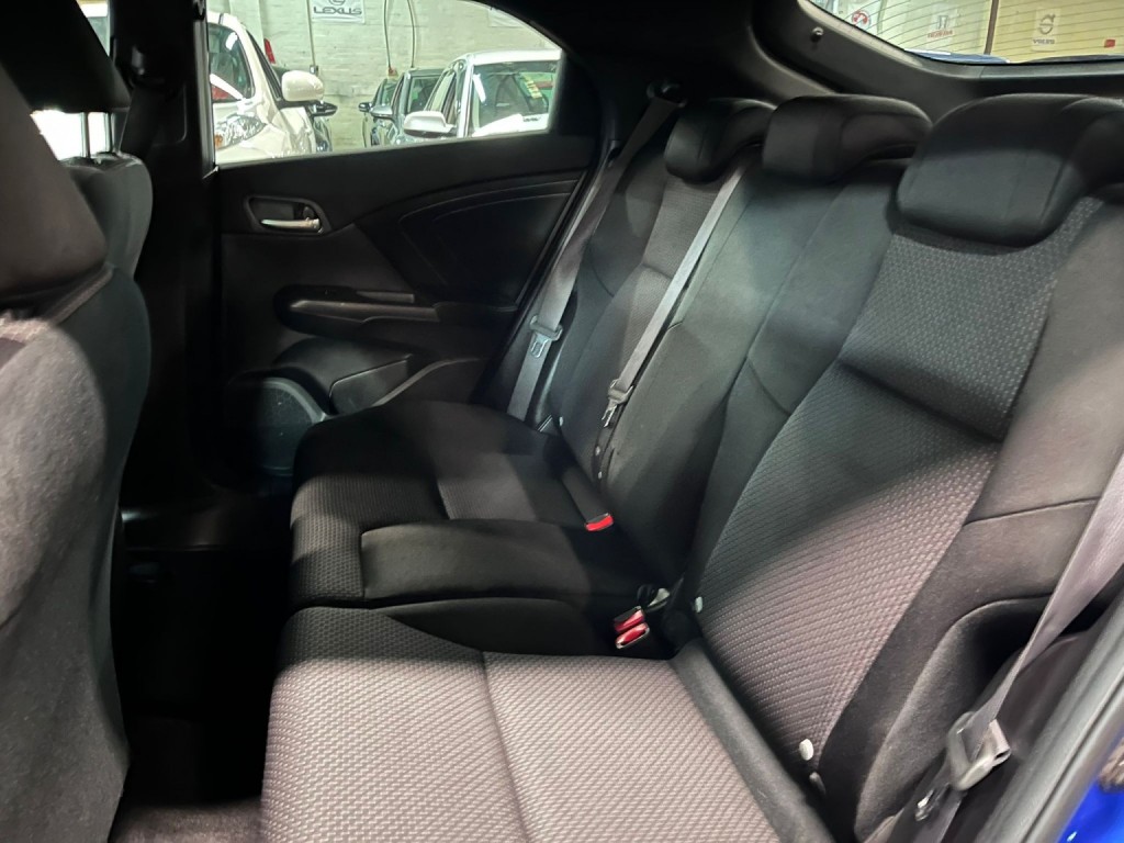 HONDA CIVIC 1.8 i-VTEC Sport 2015
